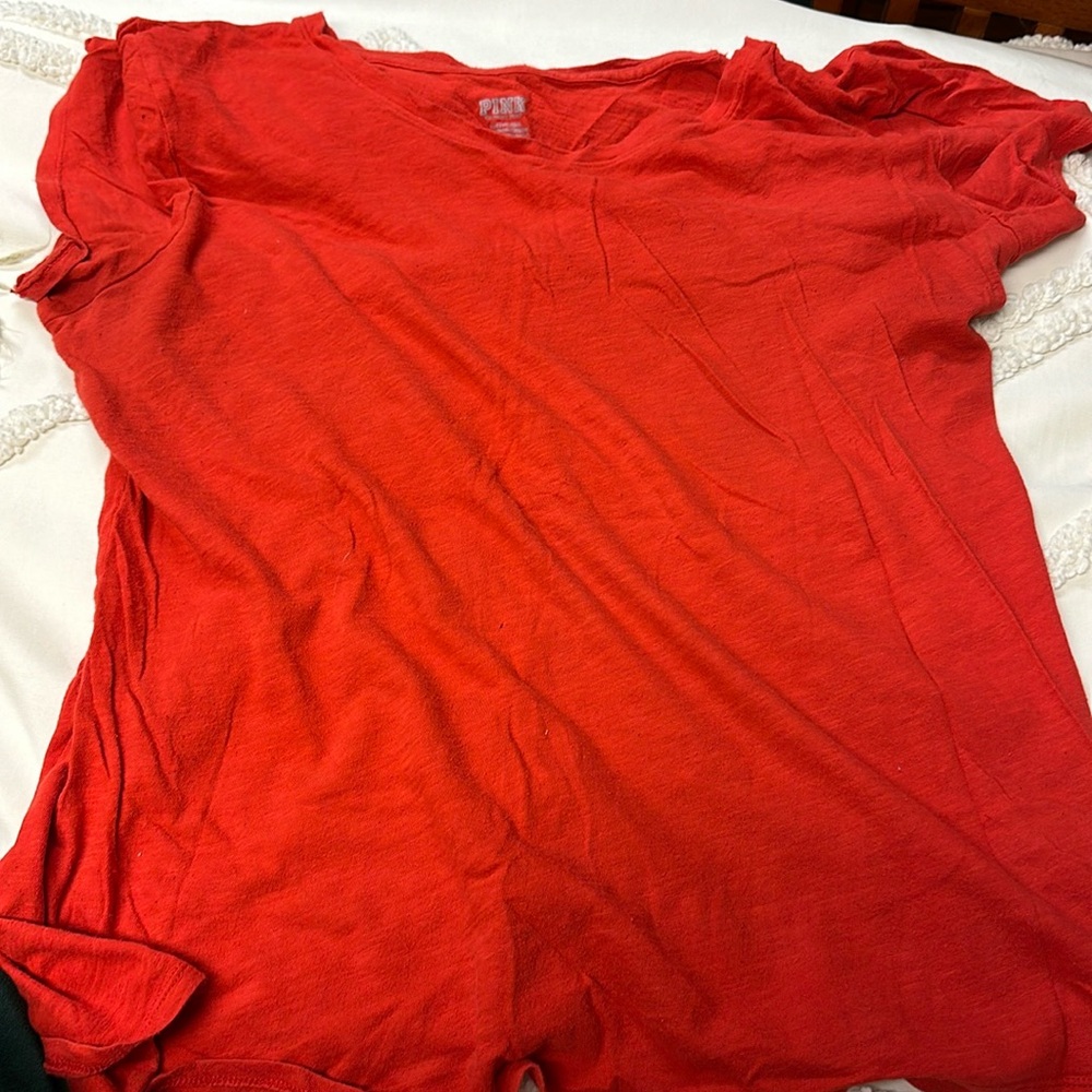 Plain red PINK loose T